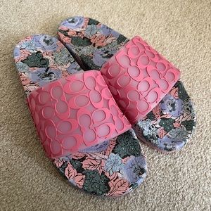 Coach Udele Signature Rubber Slides NWOT